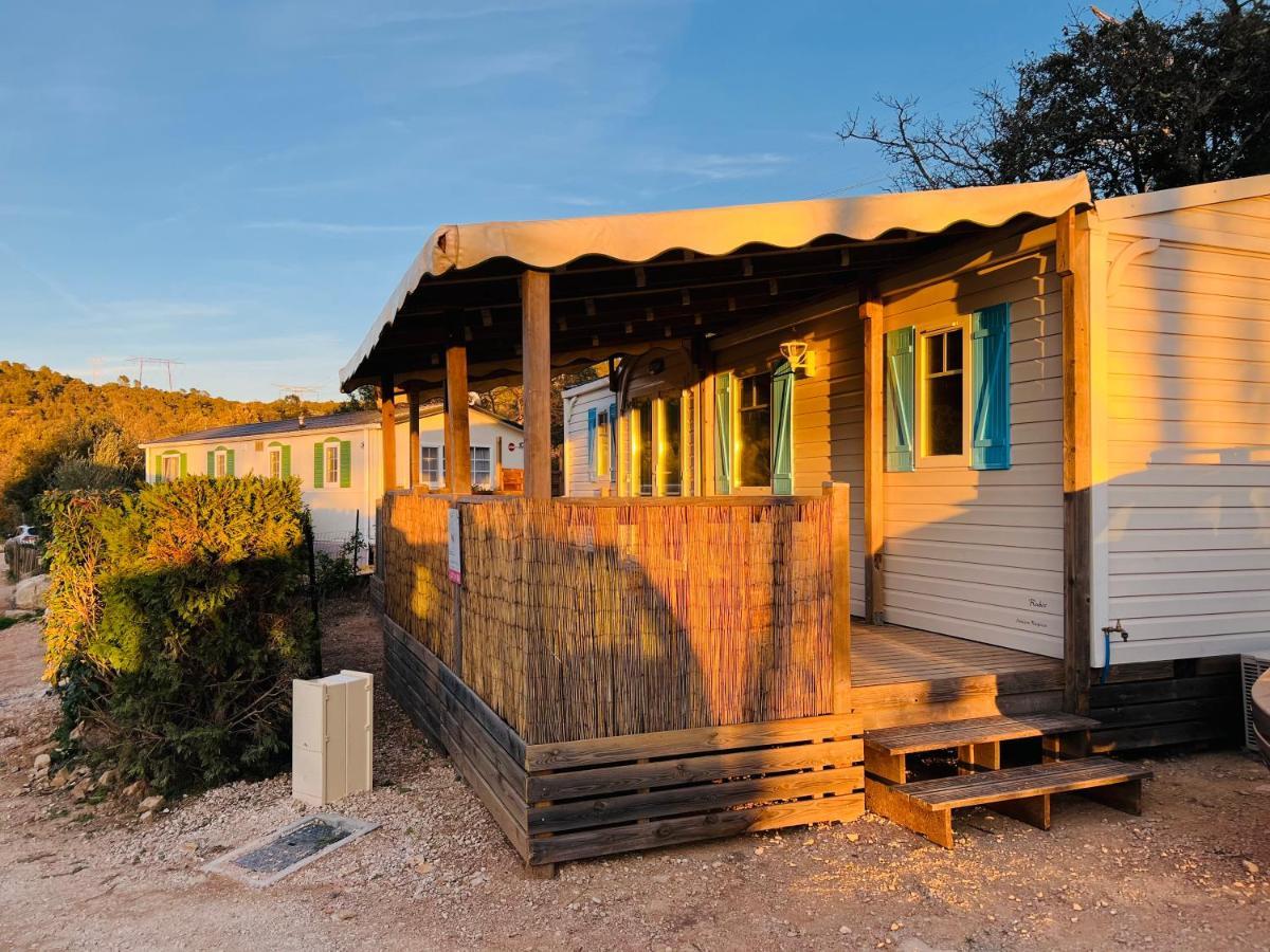 Joli Mobil-Home De Vacances, Ideal Pour Les Familles Rocbaron Eksteriør billede
